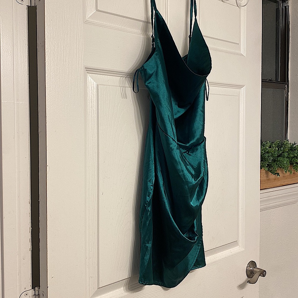 Silk green dress Size Extra large